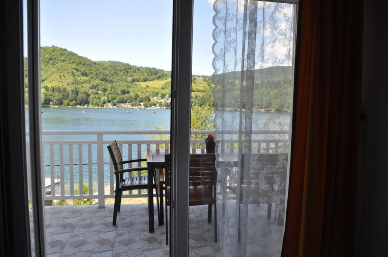 Villa Pliva Lake 3 Jajce Exterior foto